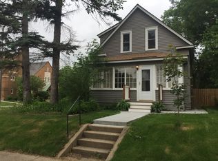 147 9th Ave N, Hopkins, MN 55343