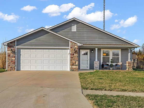 6100 SW 4th St, Topeka, KS 66615