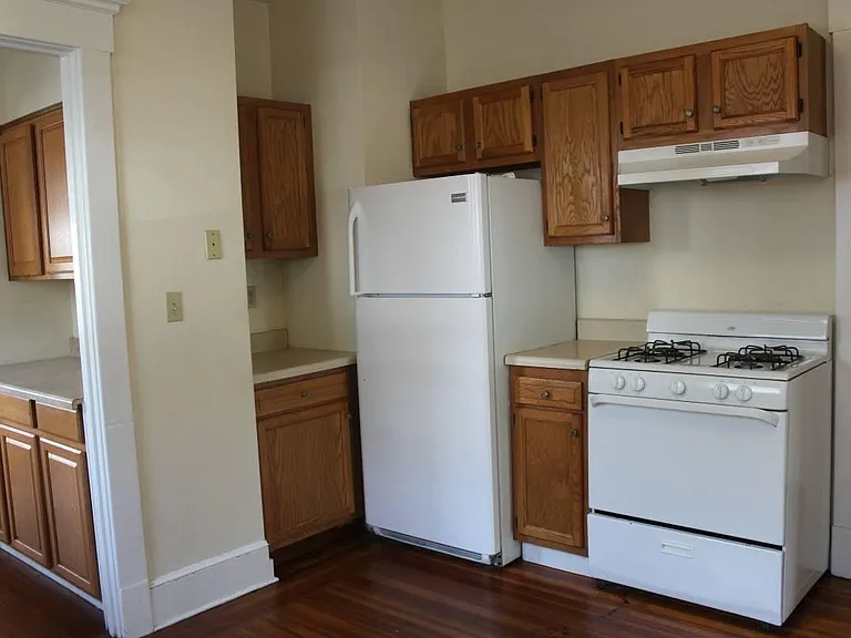 790 Orange St #1F — Photo 2