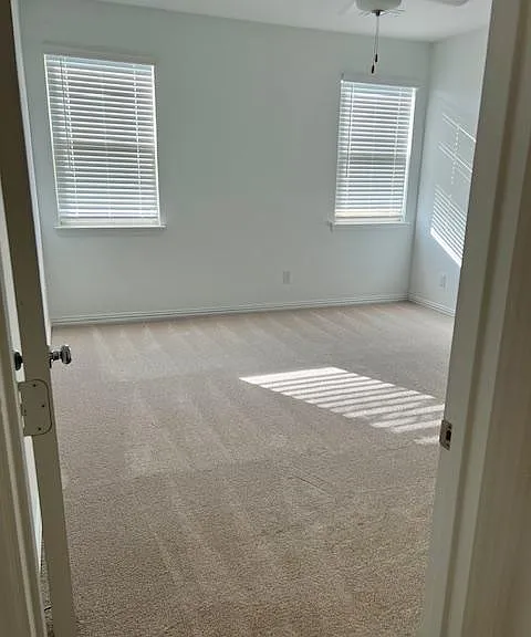 1124 Flameleaf Dr — Photo 13