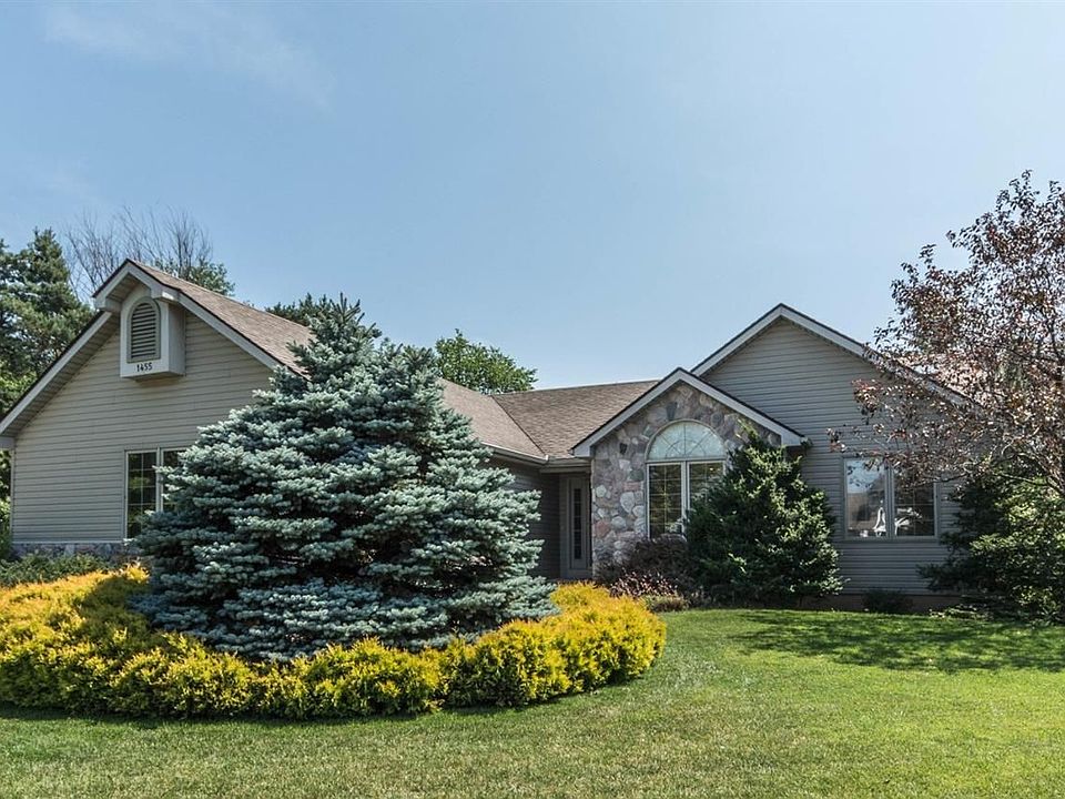 1st image of 1455 Wedgewood Dr