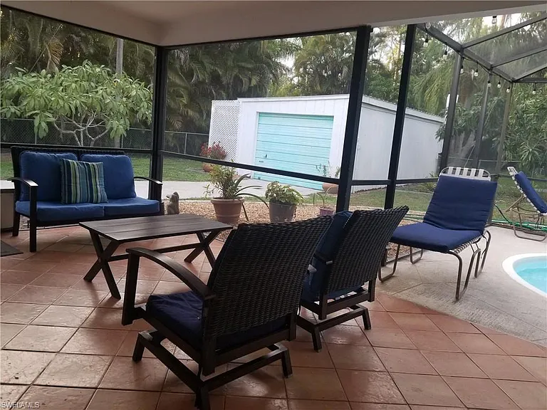 10301 Tarrah Ln — Photo 9