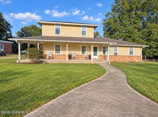 177 4th St SW, Vernon, AL 35592