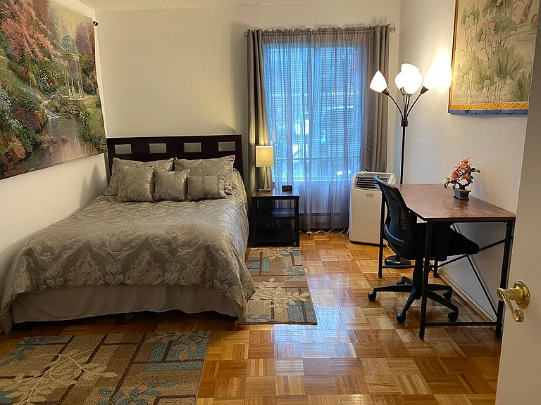 Queen Size Bed