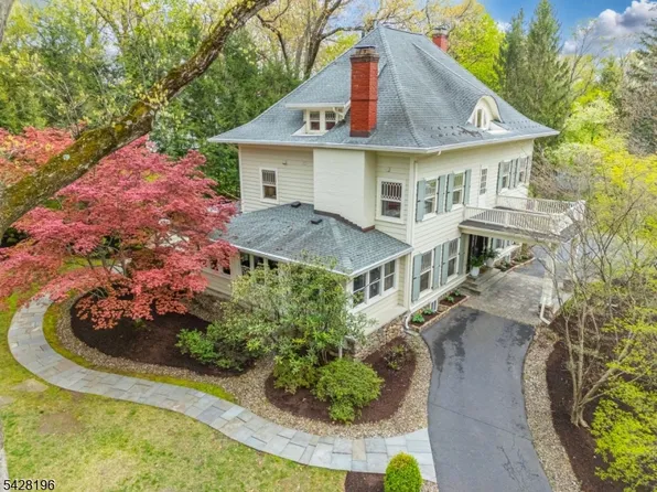 324 Morris Ave, Mountain Lakes Boro, NJ 07046
