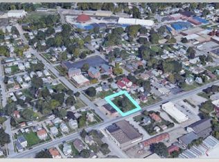 2620-2626 Rockingham Rd, Davenport, IA 52802