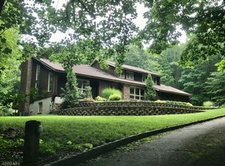 103 Stony Brook Rd, Towaco, NJ 07082