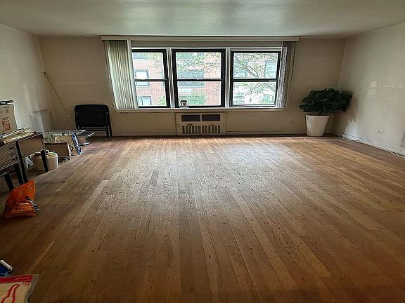 2nd image of 337 E 50th St APT 3D