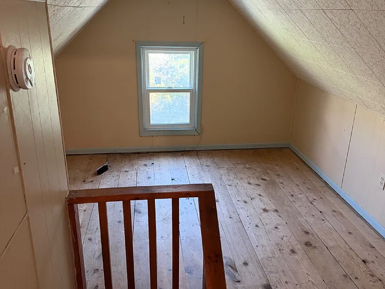 116 S Church Ave — Photo 12
