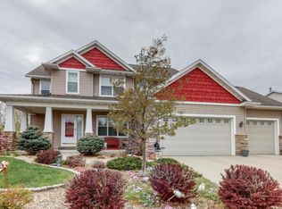 3655 Stone Point Dr NE, Rochester, MN 55906