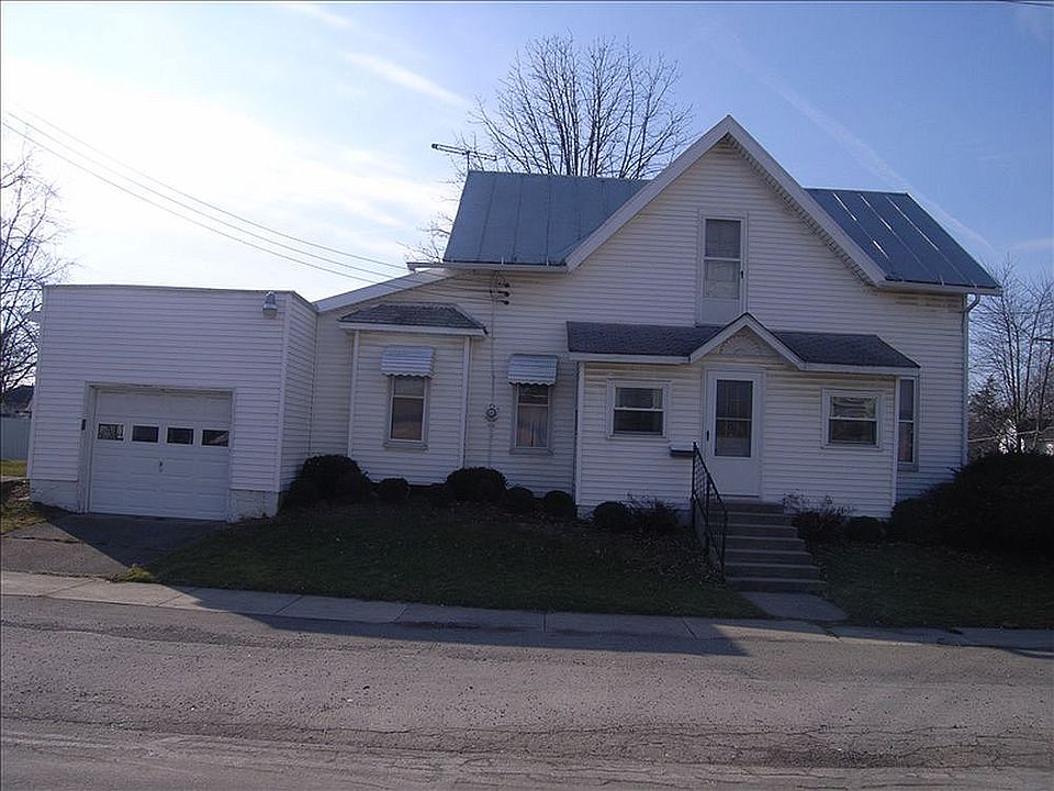 1st image of 101 W Ottawa St