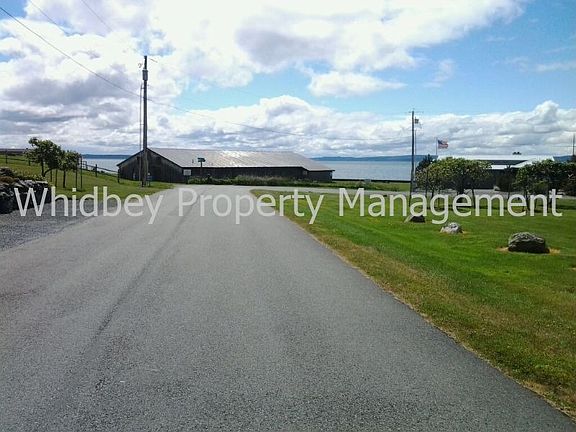2nd image of 4954 Magellan Dr