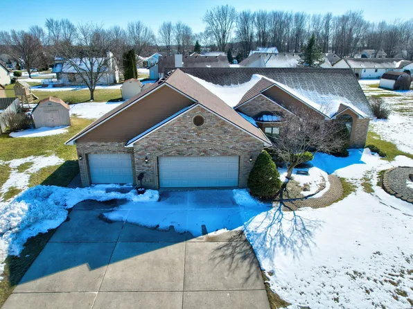 6031 Bloss Ct, Swartz Creek, MI 48473