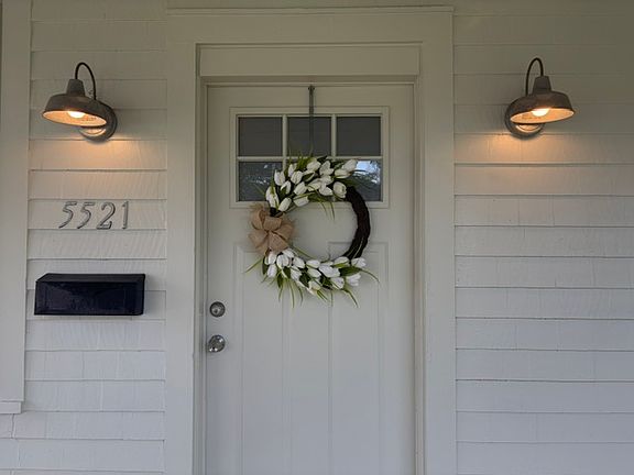 3rd image of 5521 Harrison Ave
