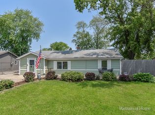 730 S Loucks St, Aurora, IL 60505