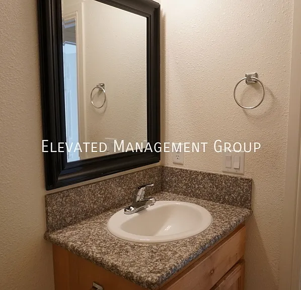 202 San Clemente Ave NW #6 — Photo 15