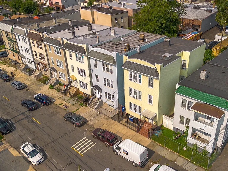 422 Woodside Ave #3 — Photo 24