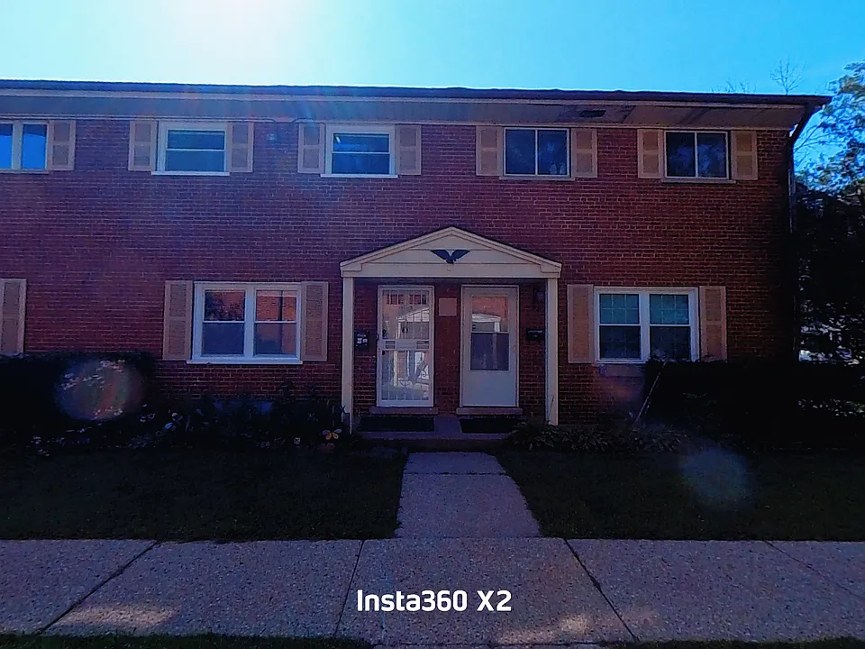 1411 W Touhy Ave