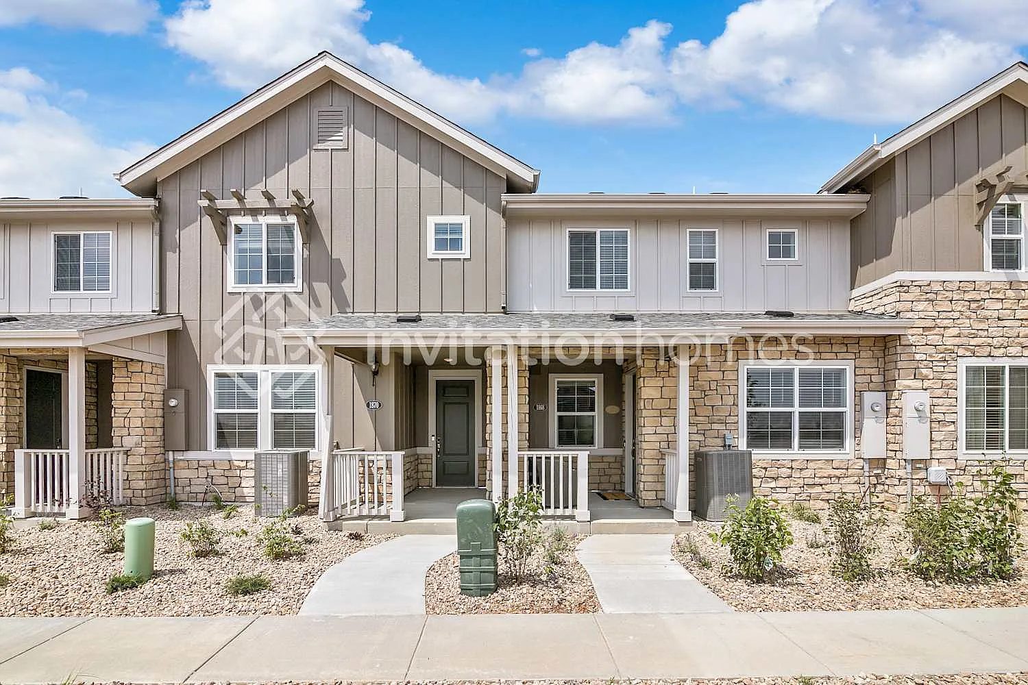 1868 S Flat Rock Way Aurora, CO 80018 — Photo 1