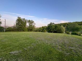 2817 Shady Oak Rd, Mountain Grove, MO 65711