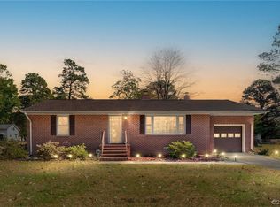 1477 Steuben Rd, Gloucester Point, VA 23062