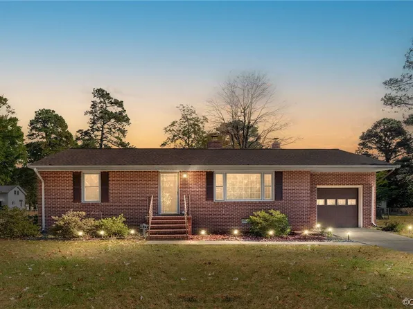 1477 Steuben Rd, Gloucester Point, VA 23062