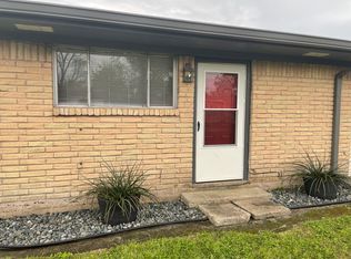 202 S Washington St #A, Texas City, TX 77591