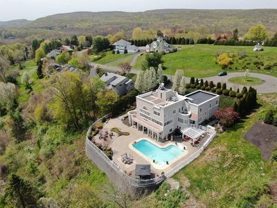378 Mooreland Rd, Berlin, CT, 06037