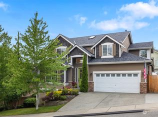 19722 82nd Pl NE, Kenmore, WA 98028