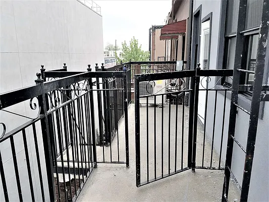 Rented by The Hamilton Group | media 23