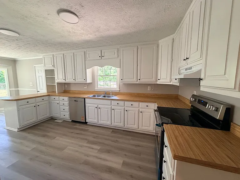 2079 McDaniels Bridge Rd SW — Photo 35