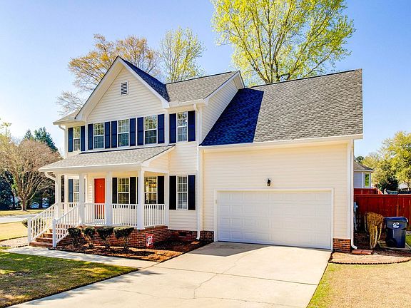 3rd image of 112 Hunters Ridge Dr