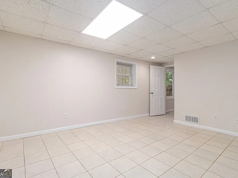 1402 McLendon Dr — Photo 20