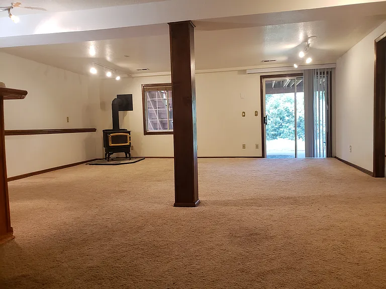 2043 E Nichols Dr — Photo 25