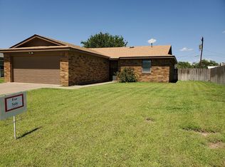 622 Bailey Ave, Dumas, TX 79029