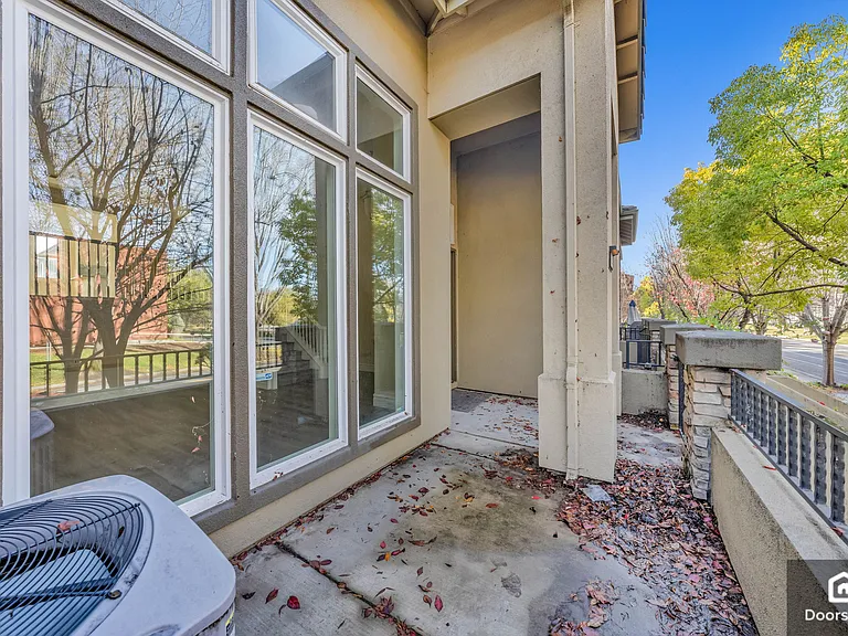 1164 McKay Dr — Photo 8