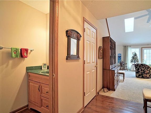 3rd image of 3515 River Rock Dr