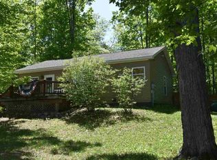 8630 S Elizabeth Dr, Maple City, MI 49664