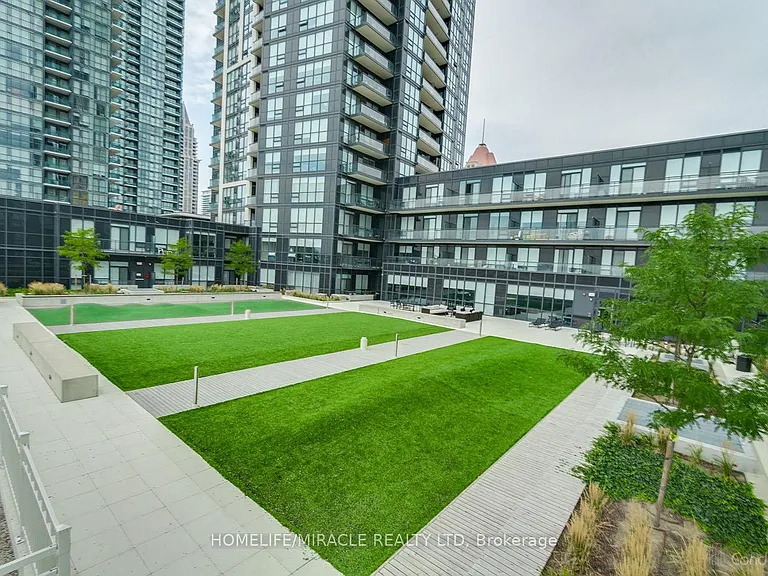 4011 Brickstone Mews #4401 — Photo 29