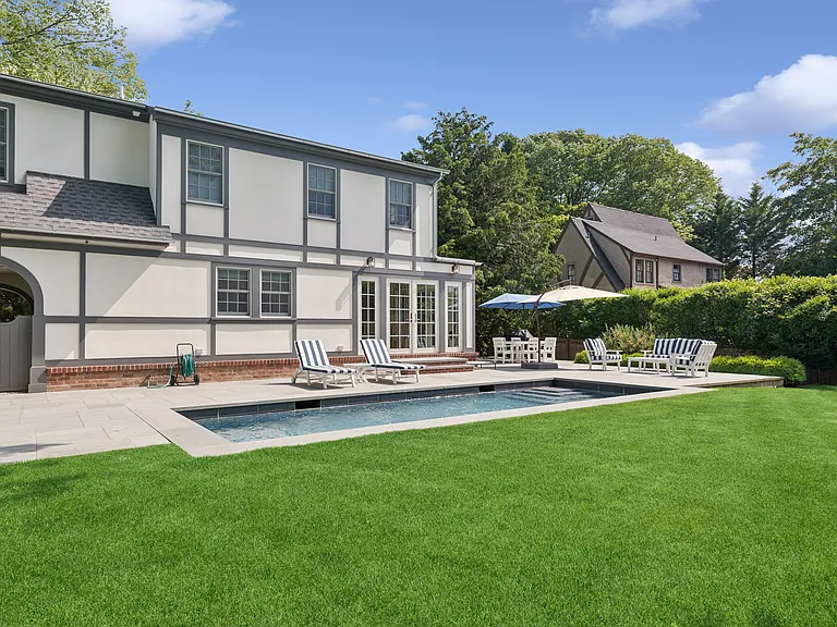 39 Linden Ln — Photo 24