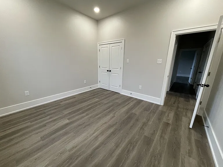 1333 Angela St #1333 — Photo 10