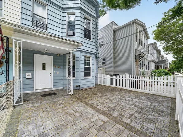 76-30 Parklane S, Woodhaven, NY 11421