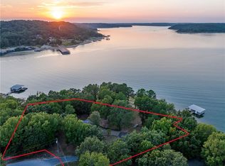 19288 Pinecrest Trl, Rogers, AR 72756