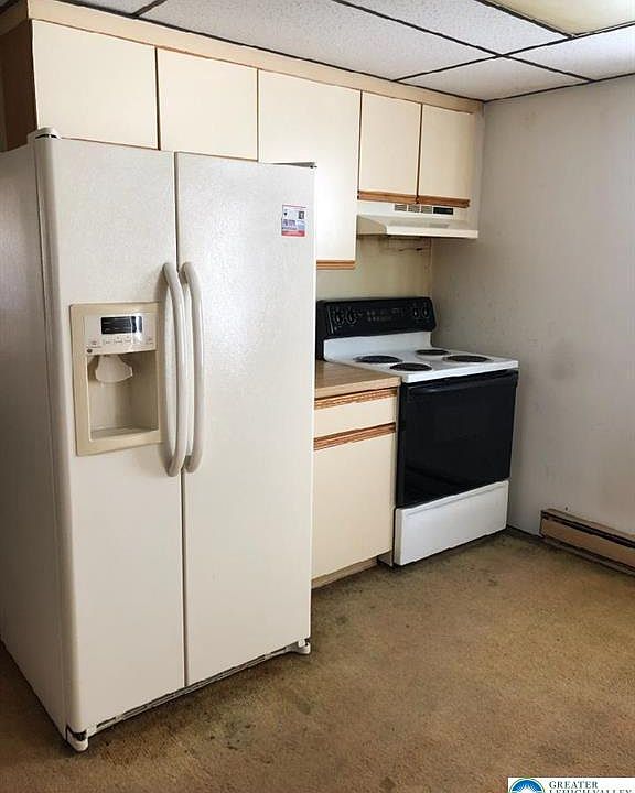 2nd image of 812 Walton St APT 1