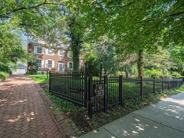 60 Lafayette Ave NE, Grand Rapids, MI 49503