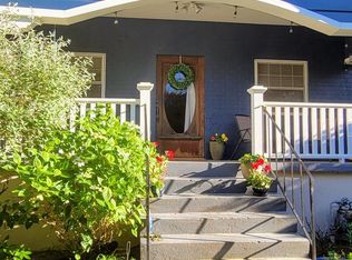 3936 SE Grant St #B, Portland, OR 97214