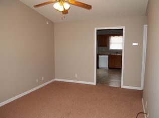 1013 Shadow Ridge Ave, Oak Grove, KY 42262