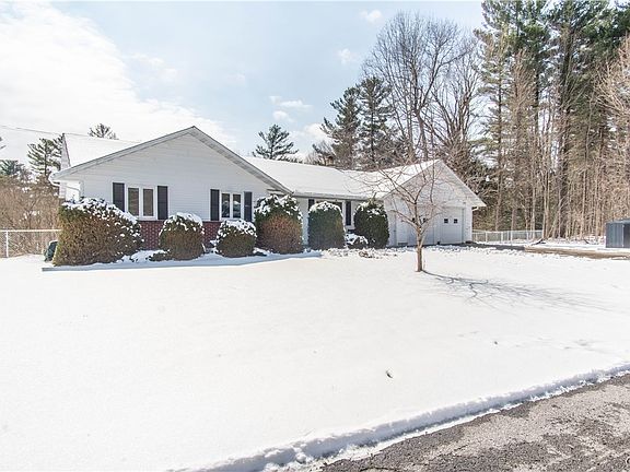 2nd image of 22925 Duffy Rd