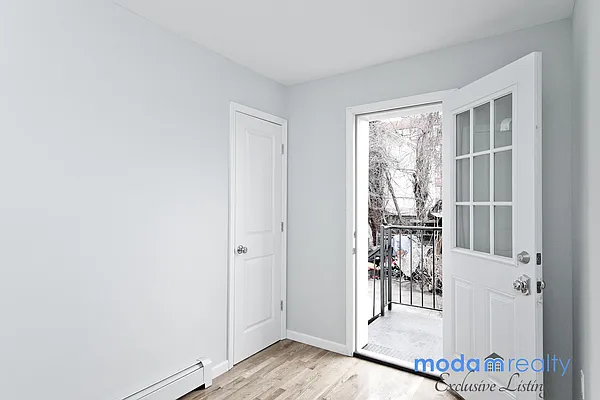 Rented by Moda Realty | media 6
