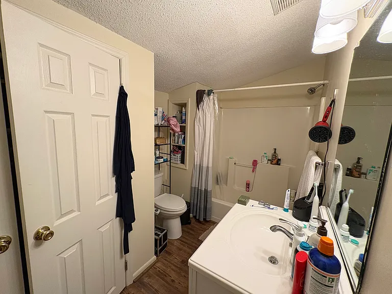 154 W Braxton Foushee St — Photo 6